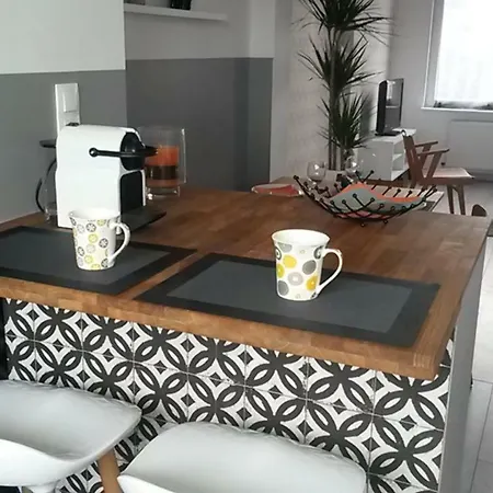 Pause Messines Chez Therese Casa de Férias *